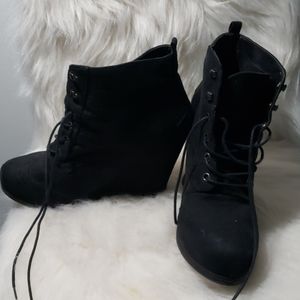 Black lace up wedges - 57